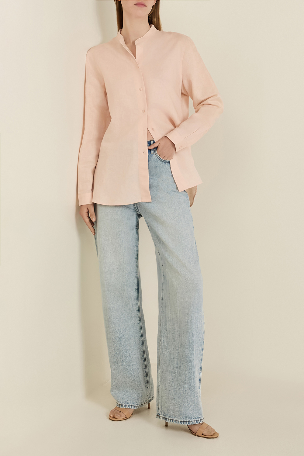 חולצת כפתורים